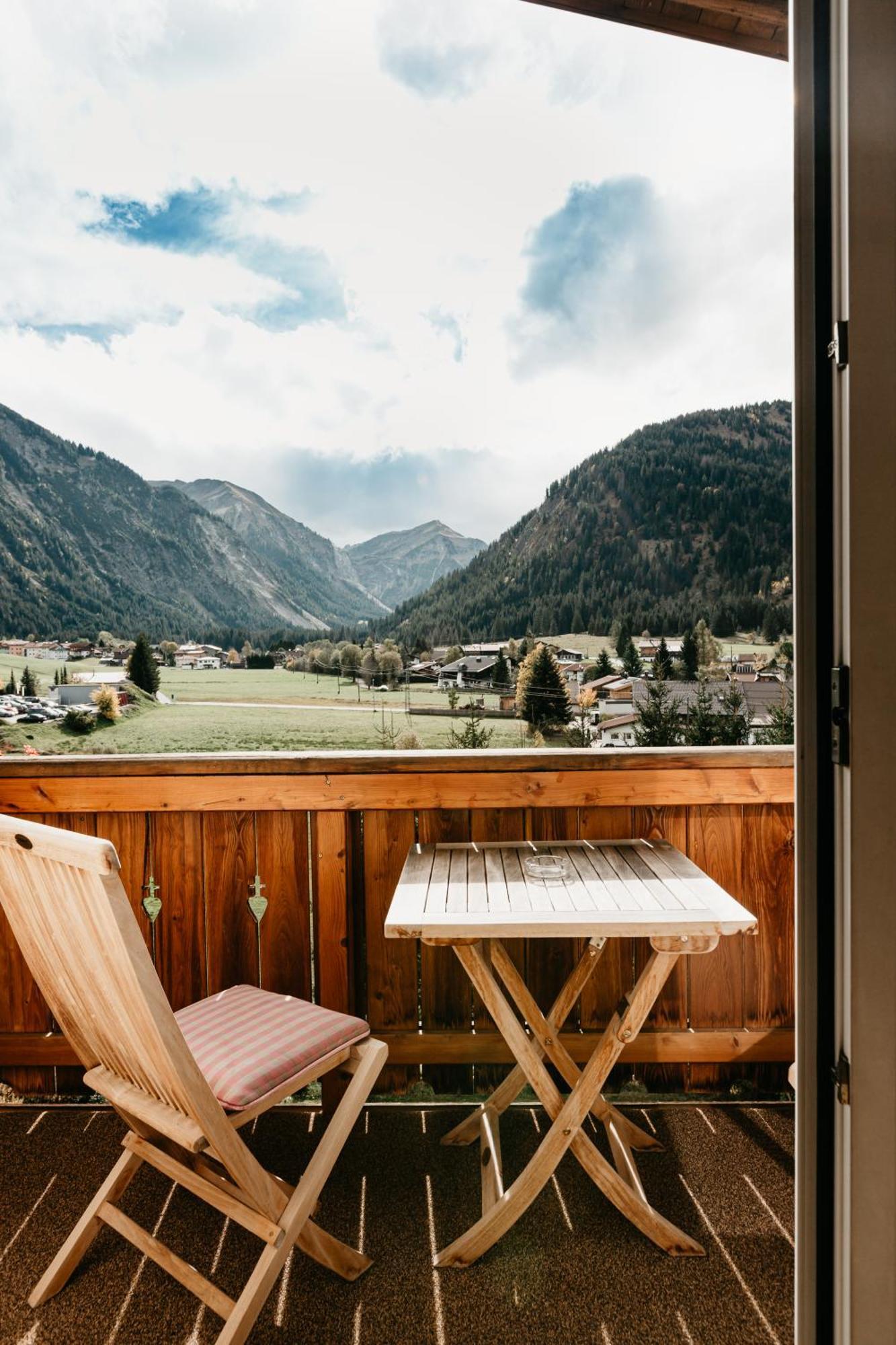 Hotel Hohenfels Tannheim Extérieur photo