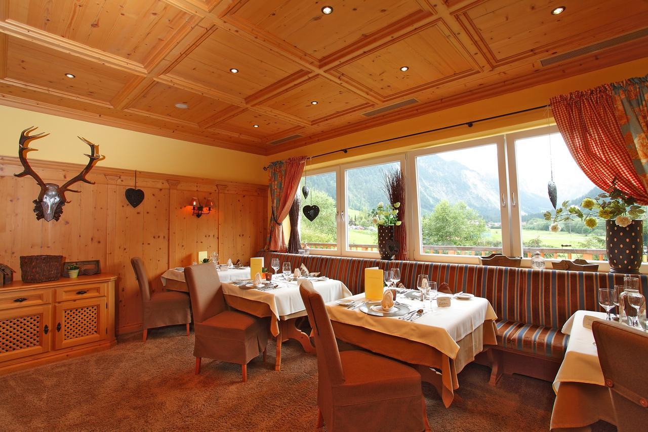 Hotel Hohenfels Tannheim Extérieur photo
